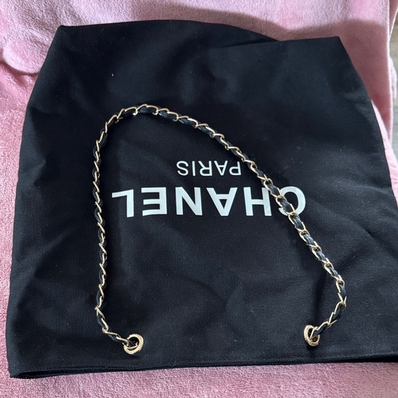 CHANEL Black Tote with Gold Chain Detail - Picture 3 of 5